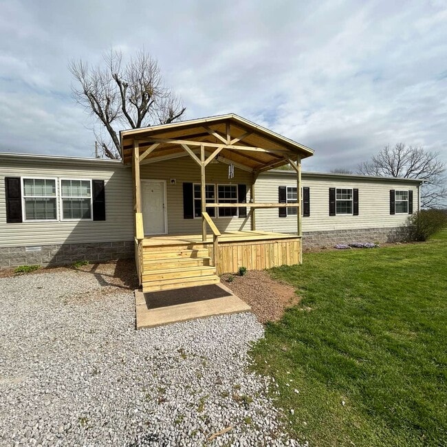 Primary Photo - 2310 Beeker Rd