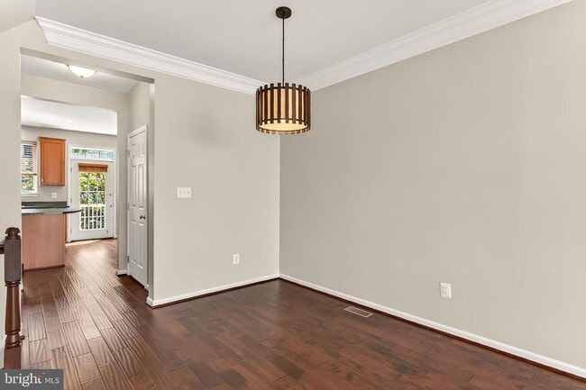 Building Photo - 42627 Homefront Terrace