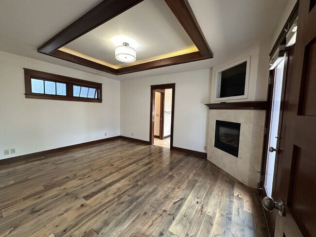 Building Photo - 607 NW Federal St