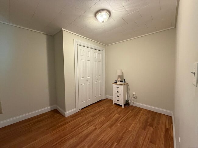 Building Photo - 63 Greenwood Ave