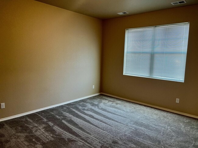 Building Photo - 6915 W 3rd St