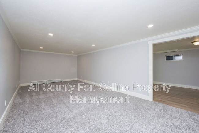 Building Photo - 1204 Baker St