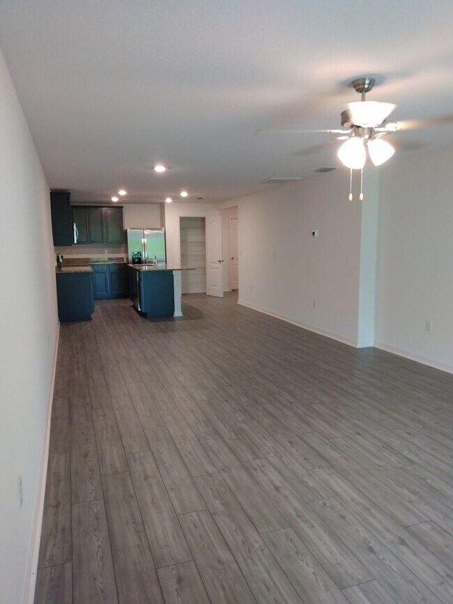 Building Photo - 8871 Southern Charm Cir