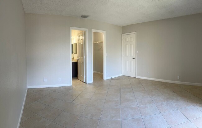 Building Photo - Limited Time Promo: up to 3 months off!