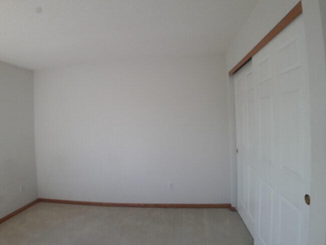 Building Photo - 2187 Cool Stream Cir