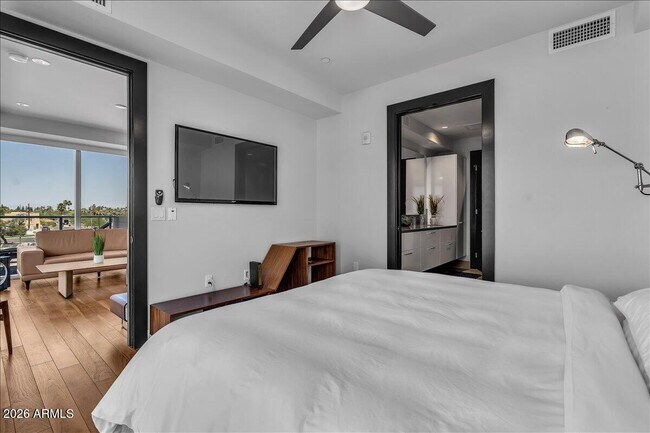 Building Photo - 4422 N 75th St