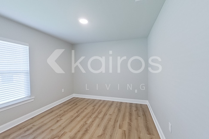 Building Photo - 22851 Monterey Ave