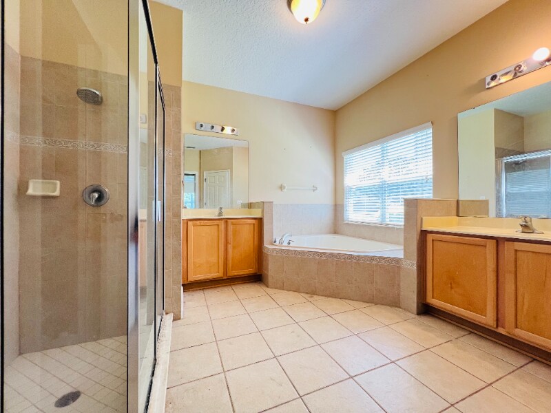 Building Photo - 1356 Crane Crest Way