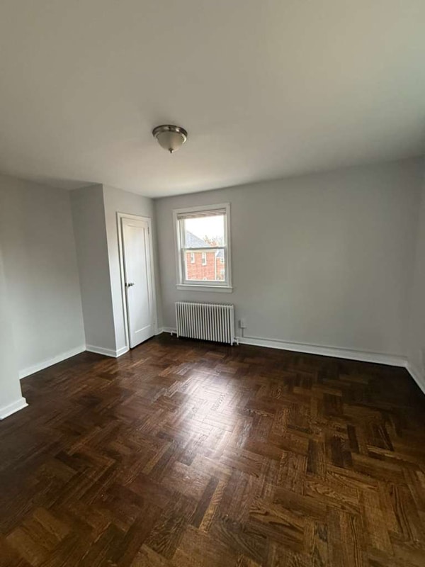 Building Photo - 327 Magnolia St