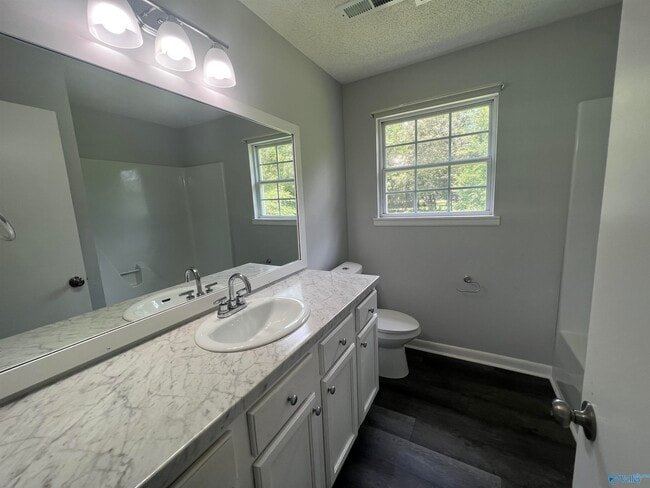 Building Photo - 2720 Old Railroad Bed Rd