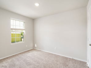 Building Photo - New Unit Available for Rent! Move In Speci...