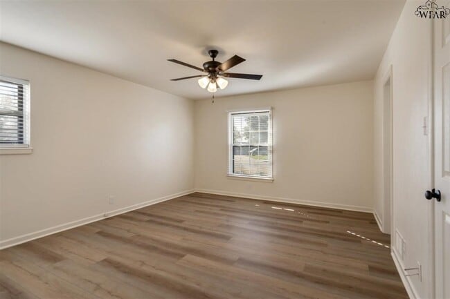 Building Photo - 4509 Kenwood St
