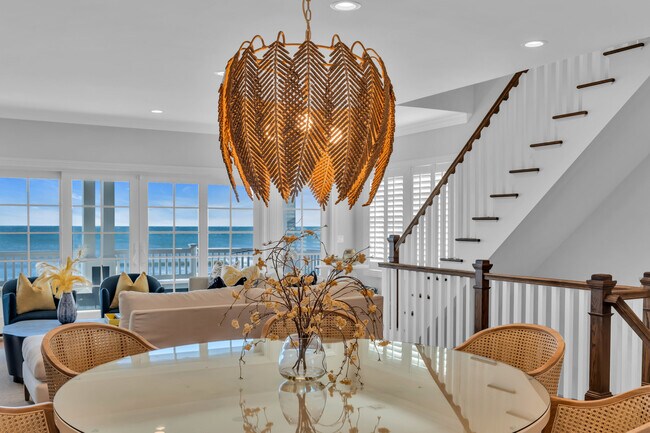 Building Photo - 289 Beach Front