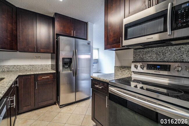 Building Photo - 1158 Hoola Pl