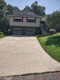 Building Photo - Center Point/Birmingham