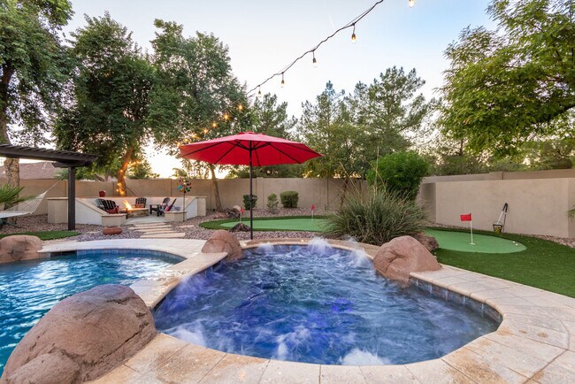 Building Photo - 2143 E Tonto Pl