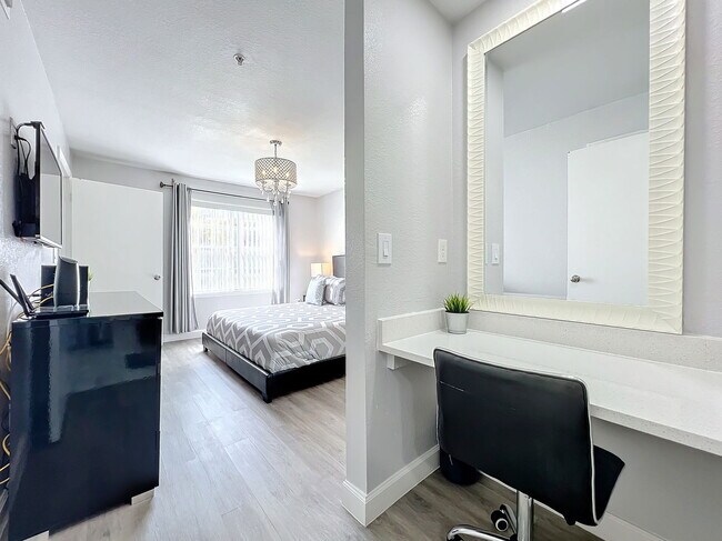 Building Photo - Westpointe Boulevard, Orlando, FL 32835 - ...