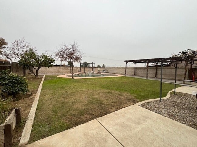 Building Photo - 11515 Presidential Rd