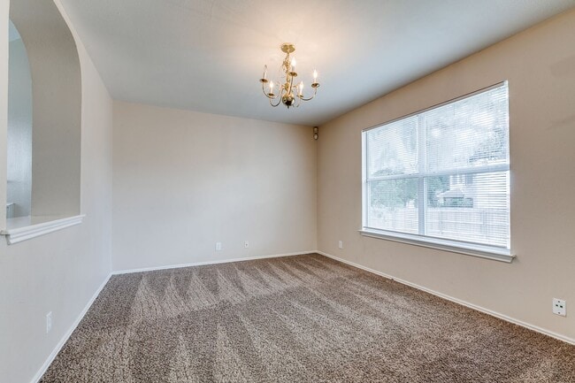 Building Photo - 4-BEDROOM IN SPRING VISTAS, NORTHSIDE I.S.D.