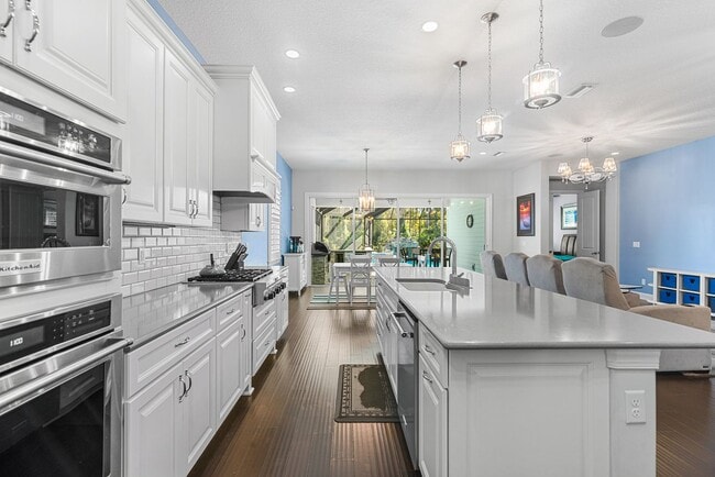 Building Photo - 217 Bonita Vista Dr
