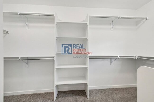 Building Photo - 8396 Bijou Crk Ave