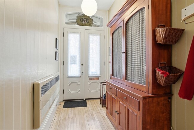 Building Photo - 150 W Concord St