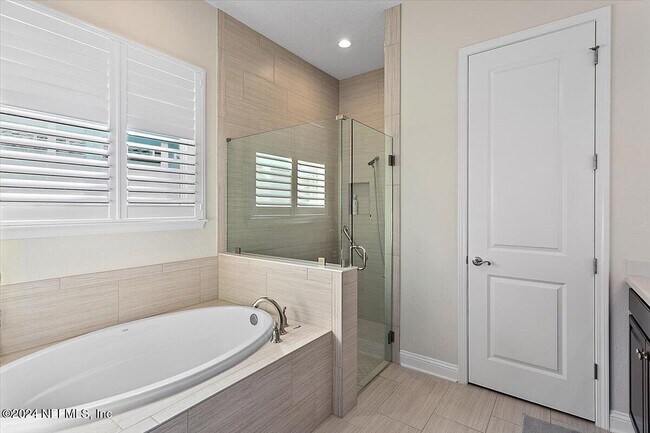 Building Photo - 12703 Costas Wy