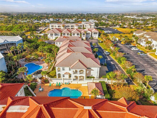 Building Photo - 361 Royal Caribbean Ct