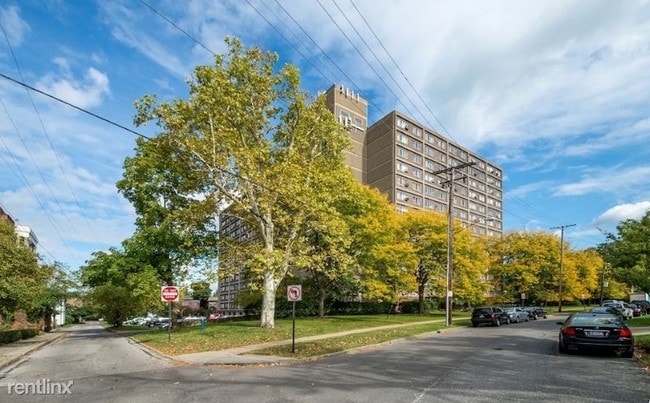 Building Photo - 2727 Lancashire Rd