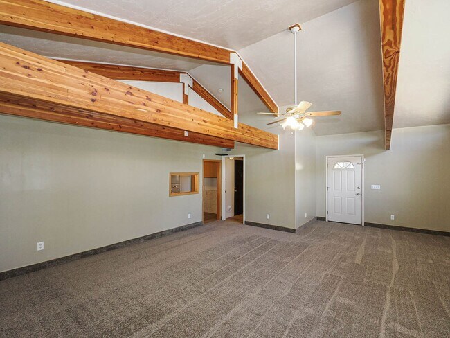 Building Photo - 785 N 500 W