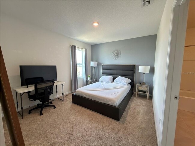 Building Photo - 9004 Tuscan Cypress St