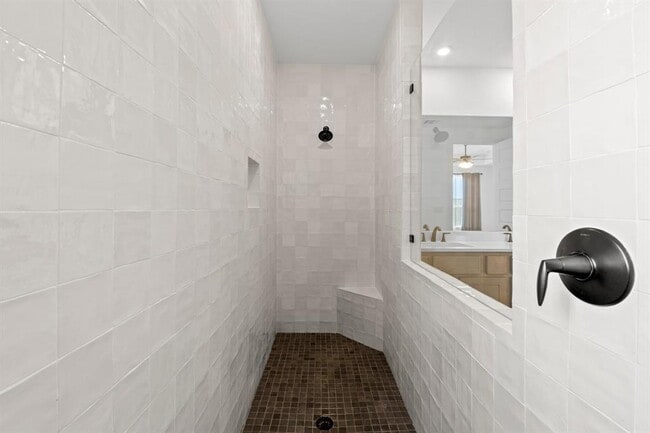 Building Photo - 1325 Castalo Ln