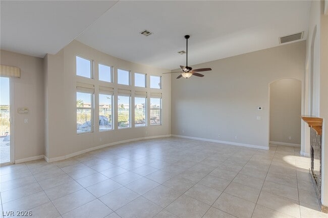 Building Photo - 2749 Botticelli Dr