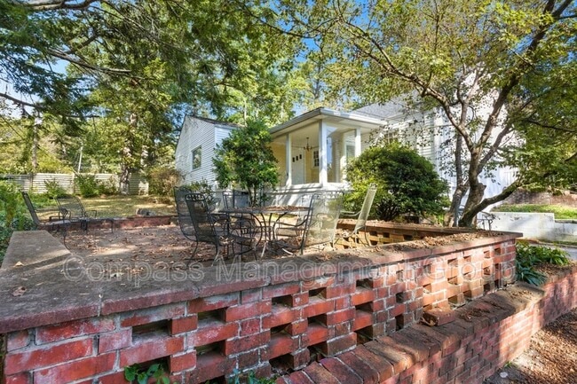 Building Photo - 139 Druid Dr