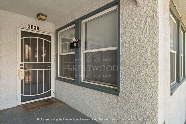 Building Photo - 3039 N Delaware St