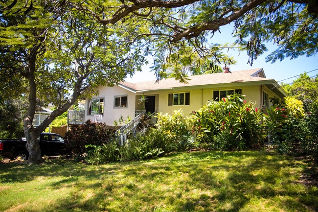 Building Photo - 628 Mililani Pl