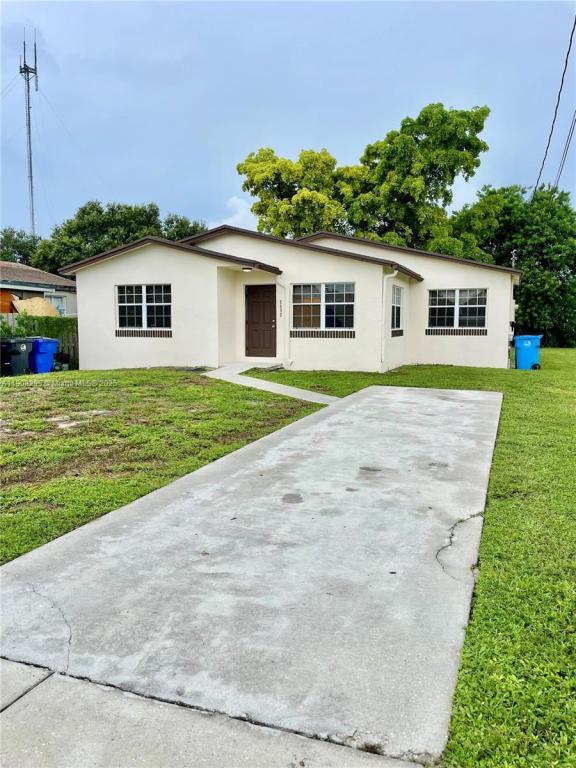 Building Photo - 5532 SW 22nd St