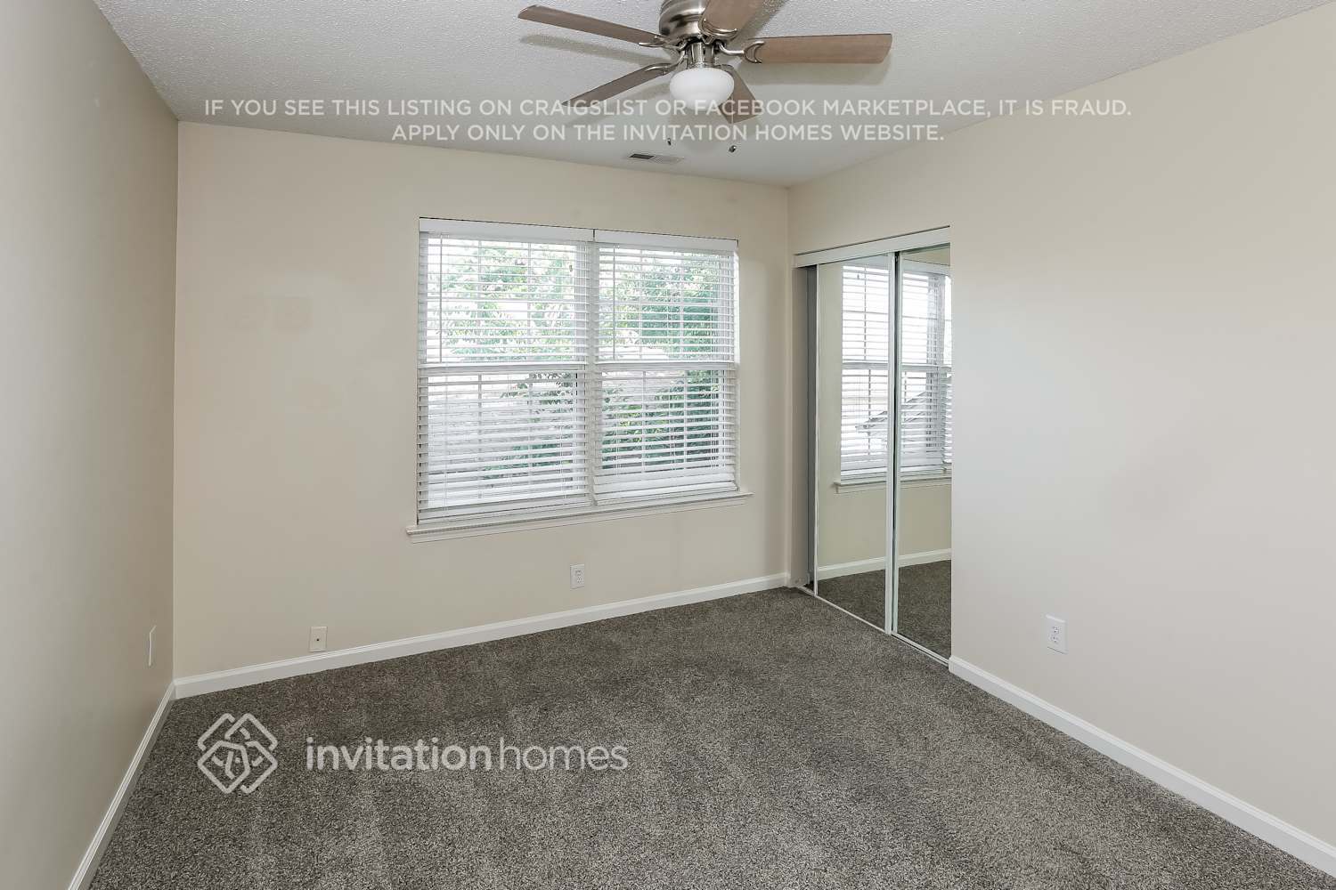 Building Photo - 8611 Meadowmont View Dr