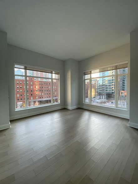 Building Photo - 474 N Lake Shore Dr