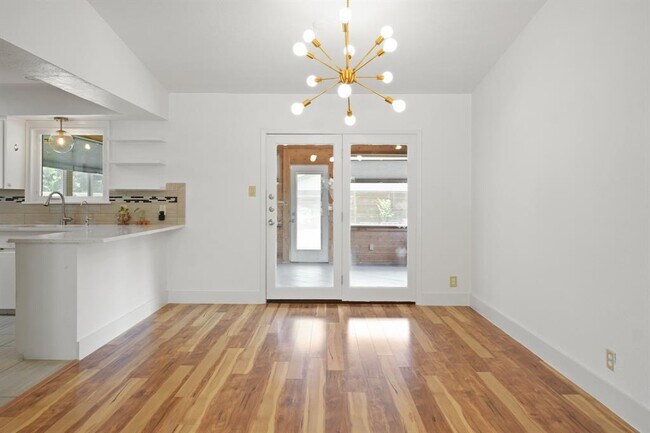 Building Photo - 8507 Spearman Dr