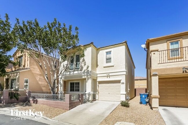 Primary Photo - 10436 Coyote Cub Ave