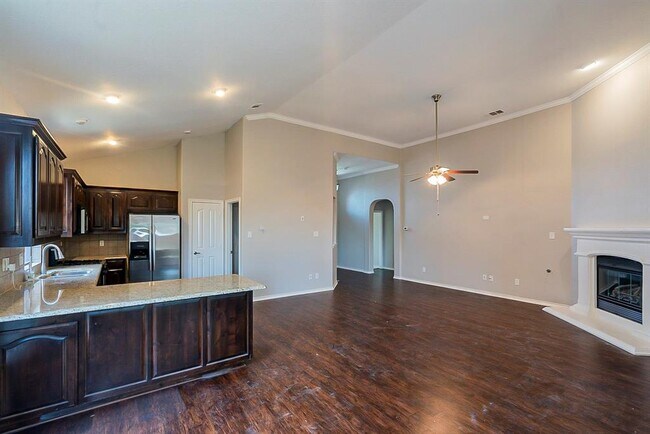 Building Photo - 2324 Spruce Springs Way