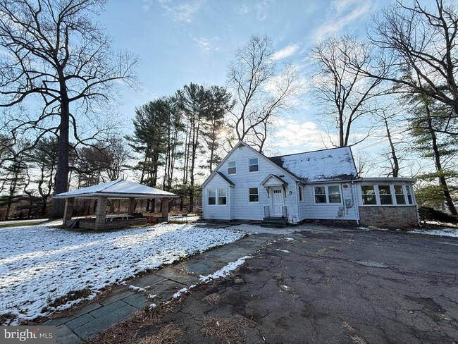 Building Photo - 8356 Baltimore National Pike