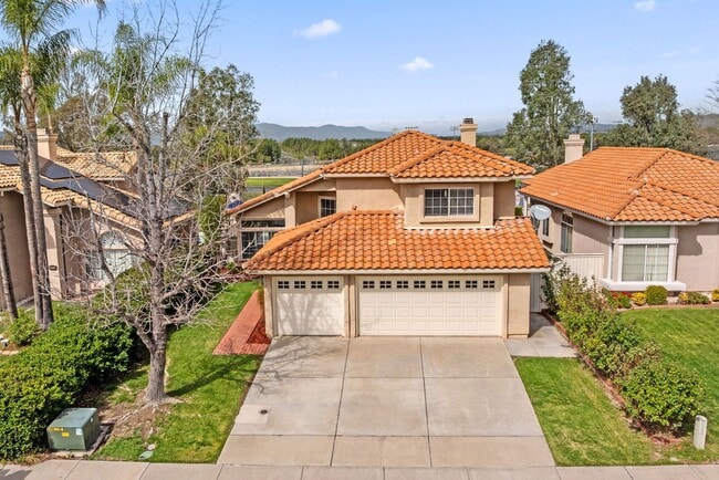 Building Photo - 40115 Starling St