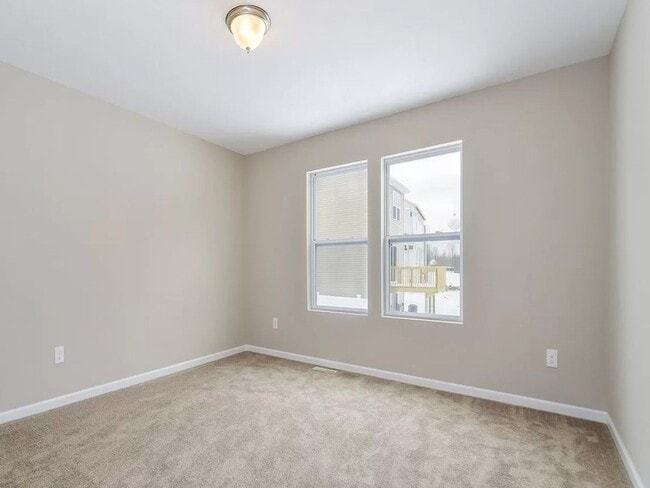 Building Photo - Beautiful Neighborhood with Newer Home for Lease