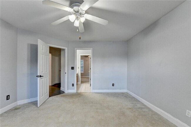 Building Photo - 938 Mulberry Fields Cove NE