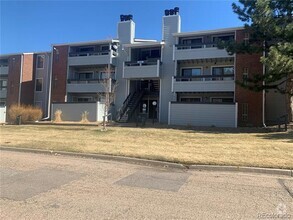 Building Photo - 14226 E 1st Dr