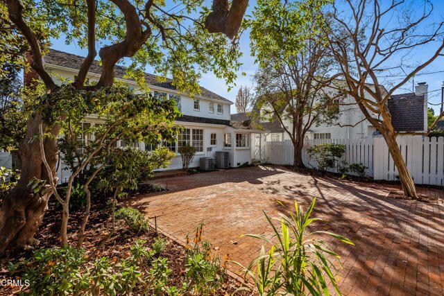 Building Photo - 2355 Melville Dr