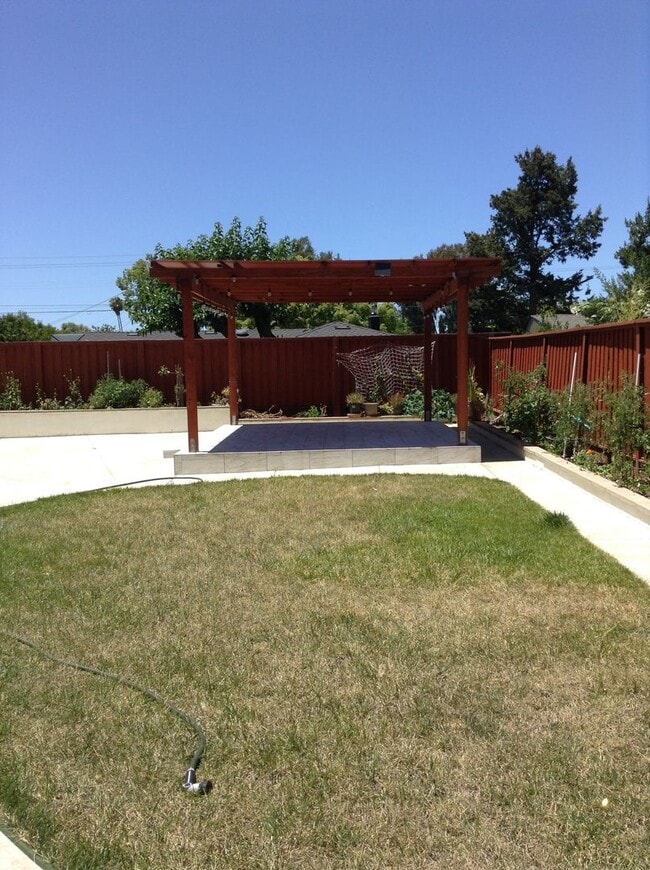 Building Photo - Excellent home in Livermore