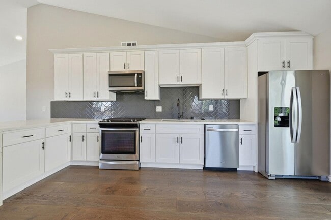 Building Photo - 17212 Matinal Rd